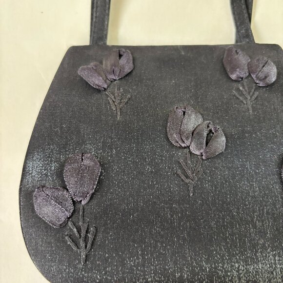 Dark Floral Twinkle Embroidered Purse - Picture 1 of 9